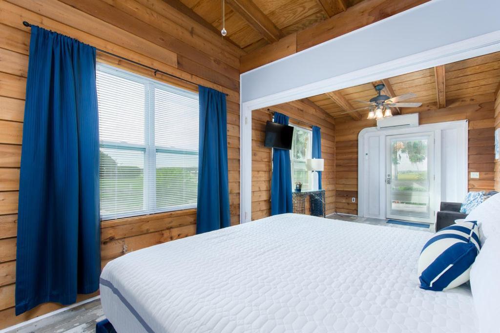 Darien Dockside Inn Eksteriør bilde