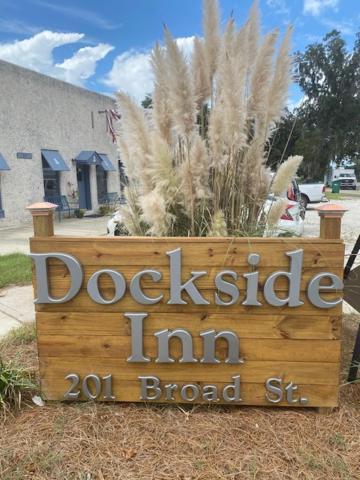 Darien Dockside Inn Eksteriør bilde